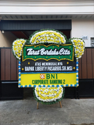Papan Bunga Duka di Nyalindung