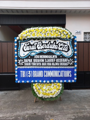 Papan Bunga Duka di Nyalindung